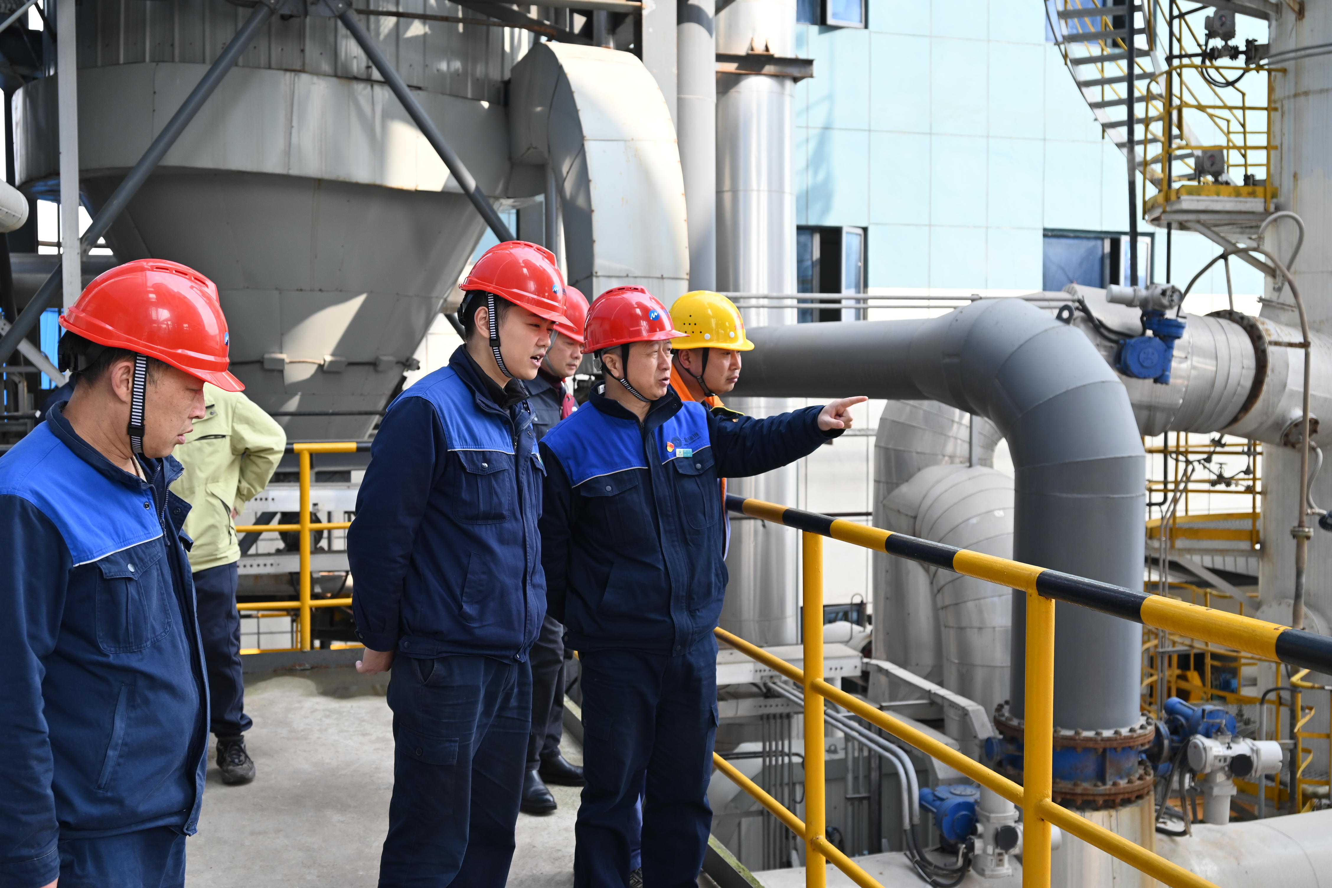 春節(jié)“不打烊” 守護(hù)“生態(tài)綠”——三峰環(huán)境全力保障節(jié)日期間平穩(wěn)運(yùn)行